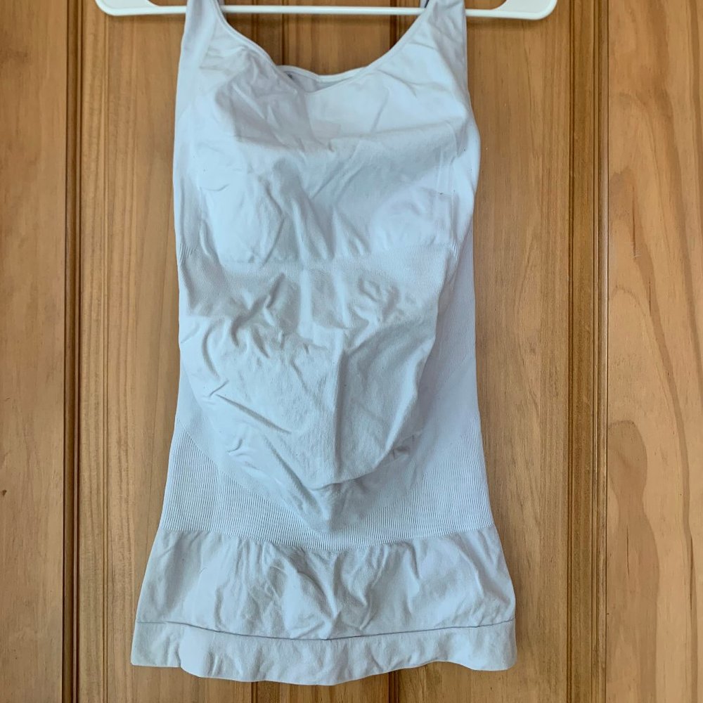 White M Blanqi Support Tank